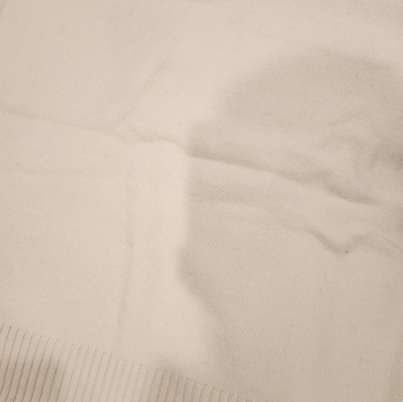 Ami Paris 100% wool sweater gender neutral - Picture 3 of 7